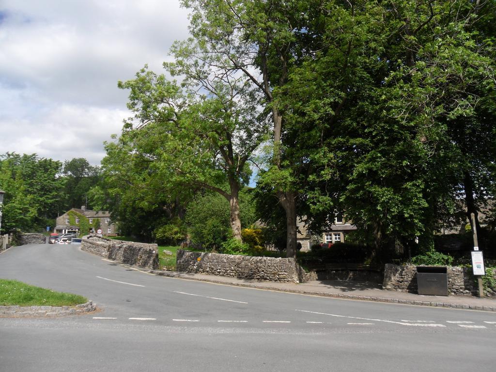 The Buck Inn, Malham Exterior foto